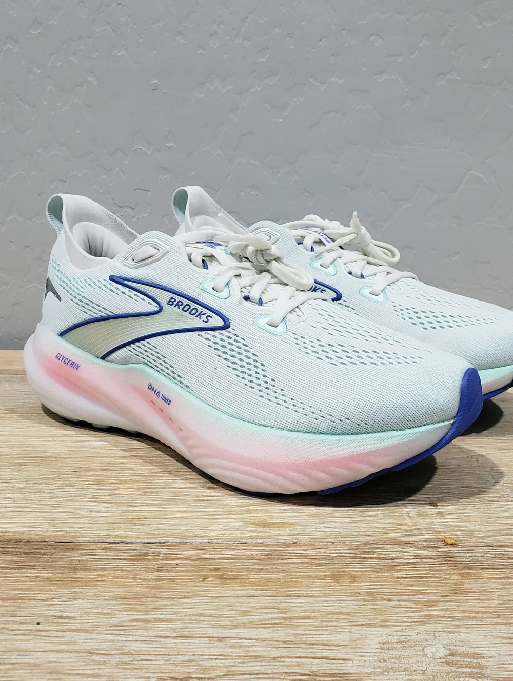 BROOKS Women's Glycerin 22 Running Shoes (9.5M) White/Limpet Shell/Amparo Blue
